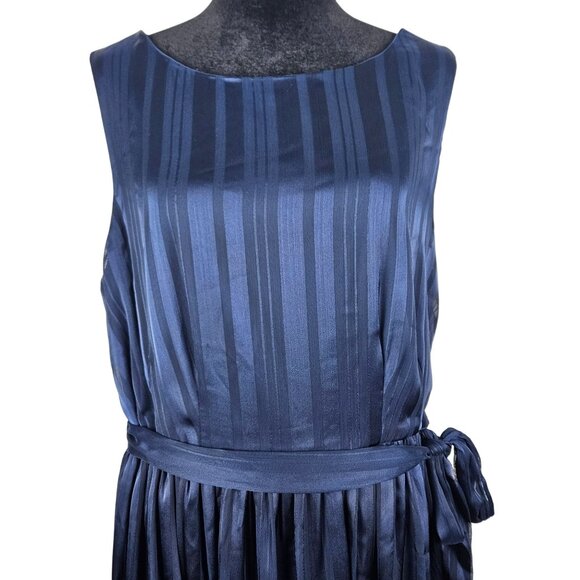 Luxe By Carmen Marc Valvo Womens Navy Sleeveless Midi Dress Size 14W Elegant - Picture 3 of 12